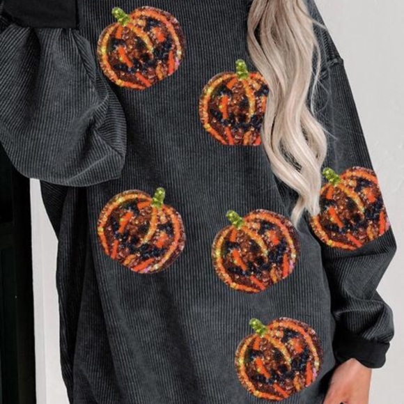 https://dar-gofashion.myshopify.com/products/sequin-patch-pumpkin-round-neck - Picture 4 of 6